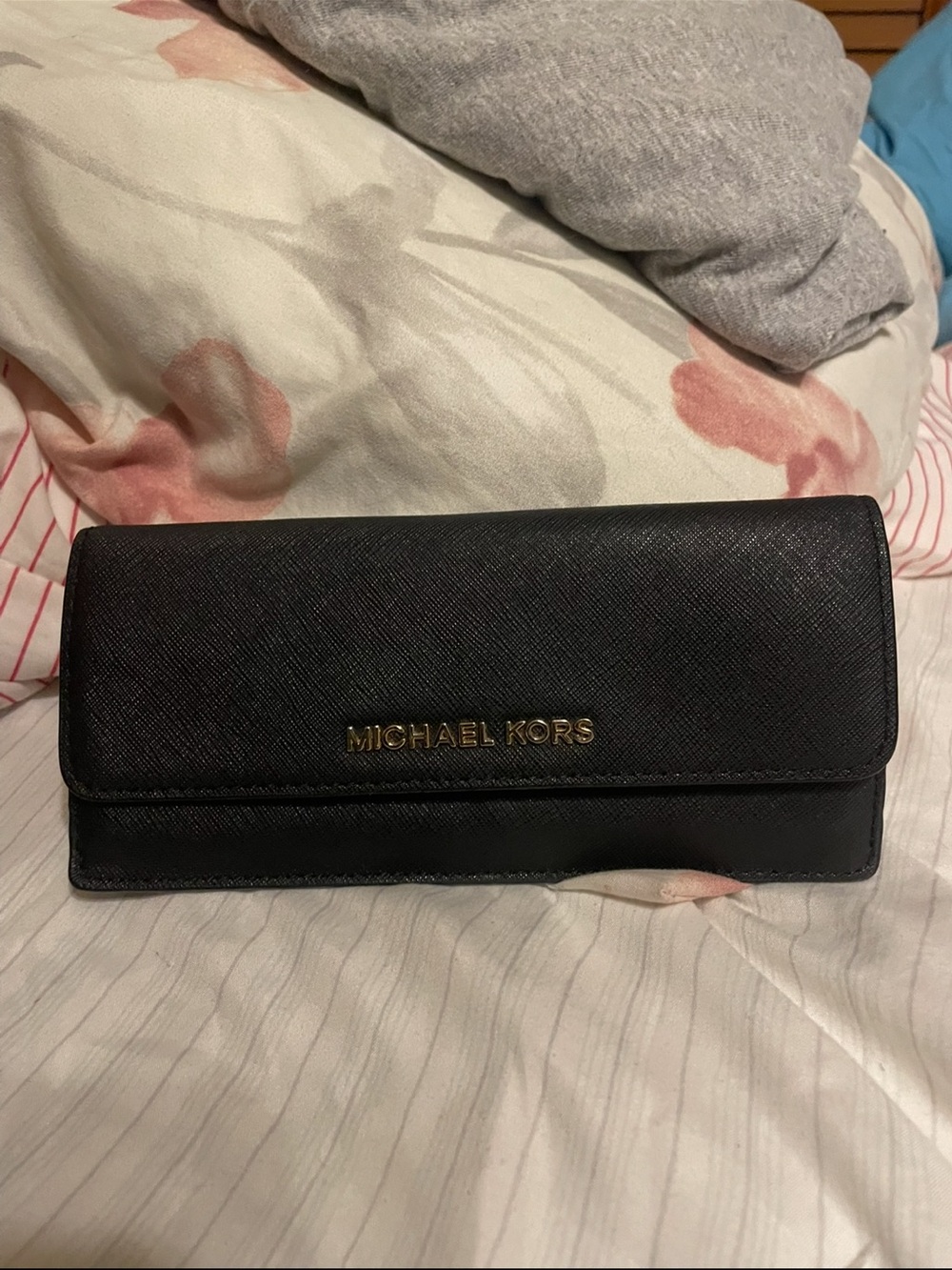 Michael Kors Black Saffiano Leather Continental Card Holder with Gold Logo